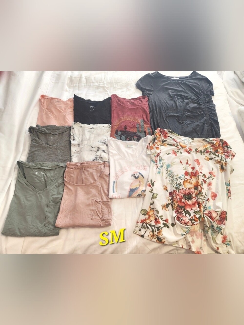 Grace and Lace Short Sleeve TShirt Lot